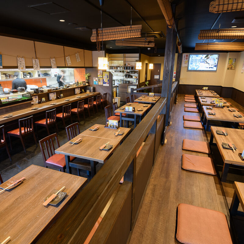 語らいが生まれる
温もりある堺の夜空間